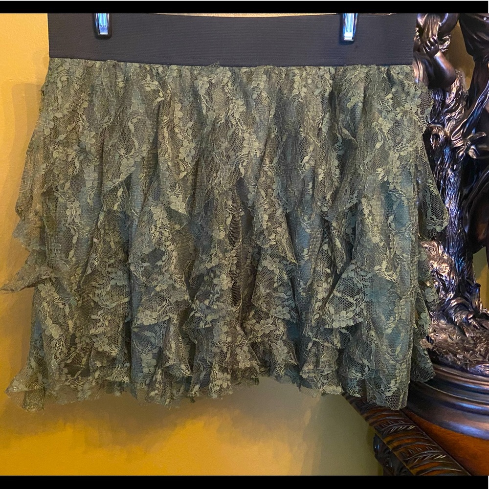 Pre Owned Lace Embellished Mini Skirt
